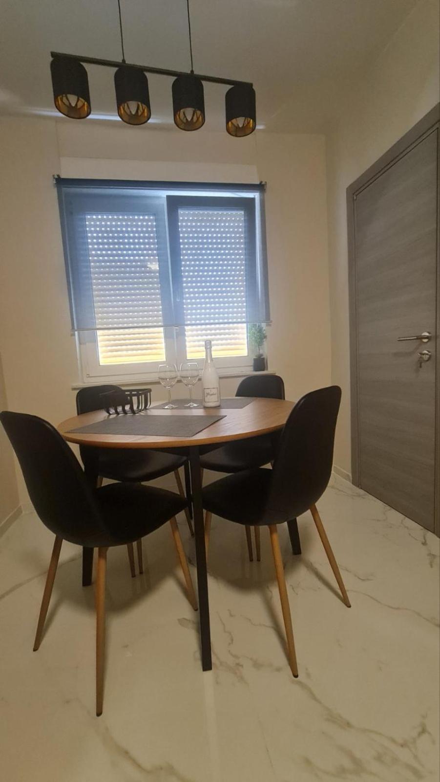 Mias Luxury Apartment غييكا المظهر الخارجي الصورة