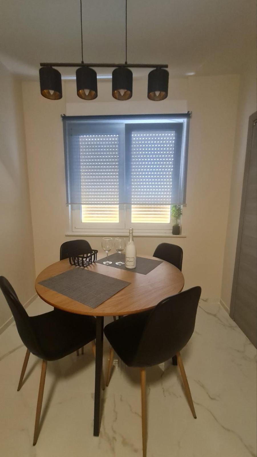 Mias Luxury Apartment غييكا المظهر الخارجي الصورة