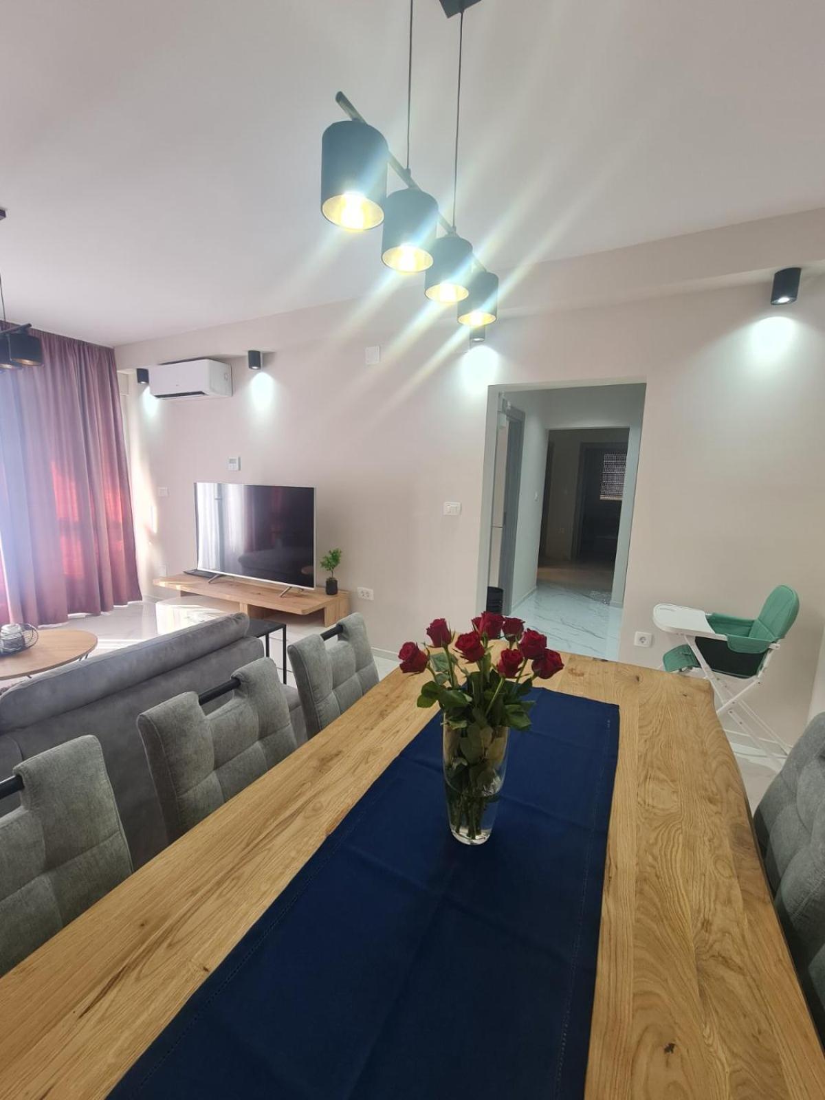 Mias Luxury Apartment غييكا المظهر الخارجي الصورة